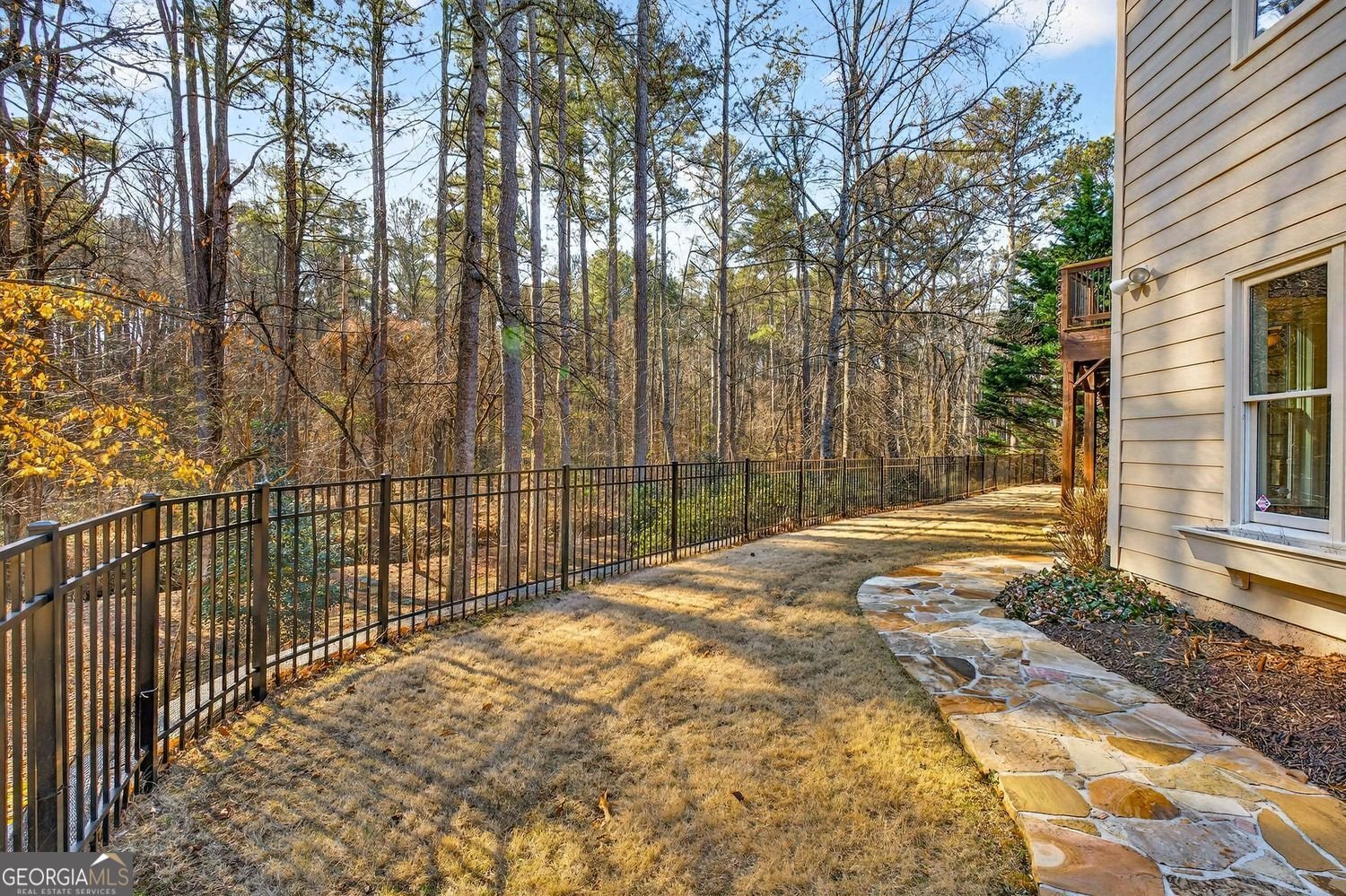 376 Prestbury Court Suwanee - Photo 46