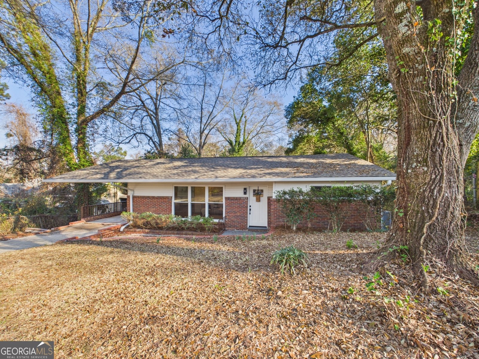 581 Rogers Drive Macon - Photo 1