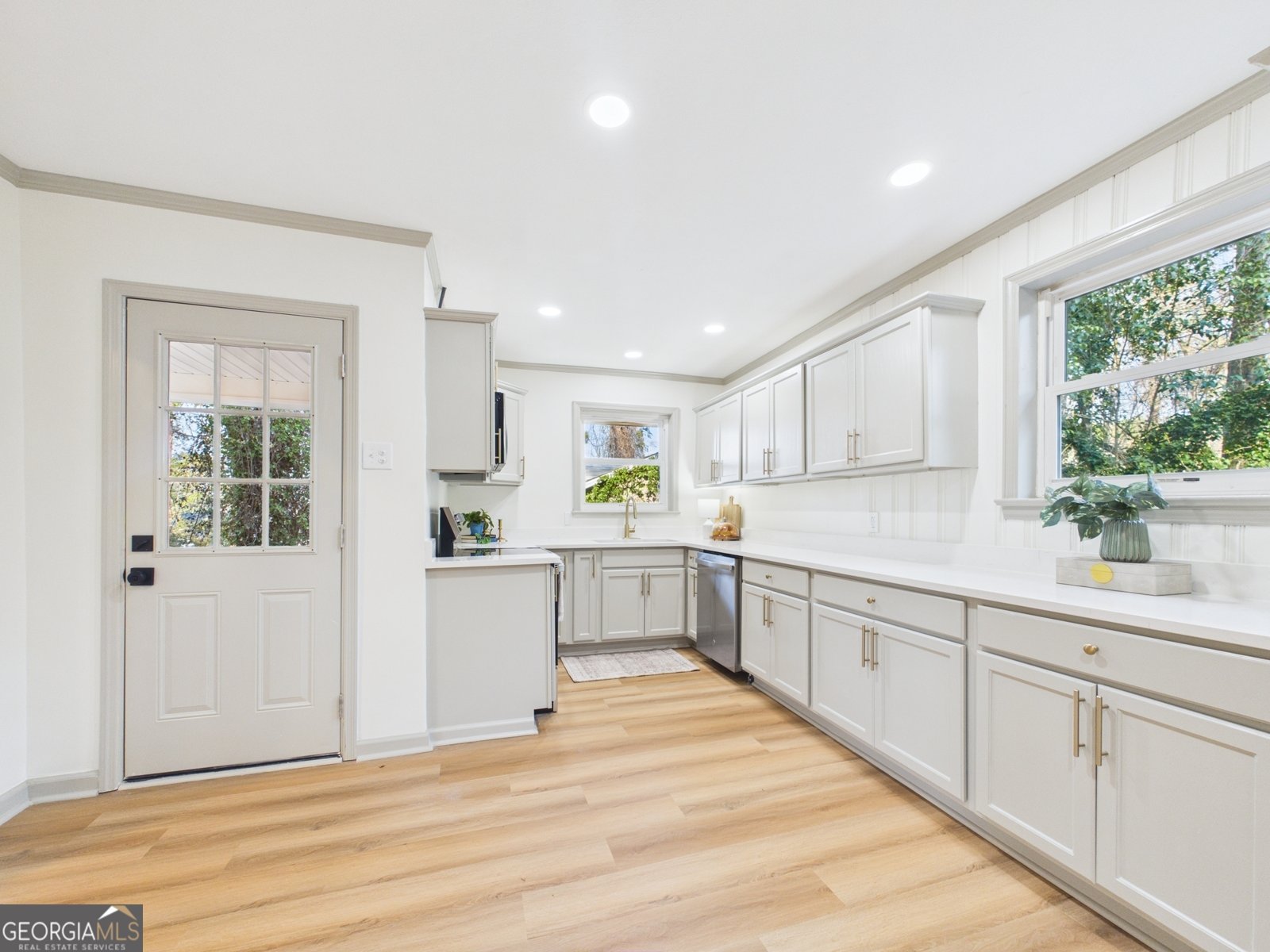 581 Rogers Drive Macon - Photo 11