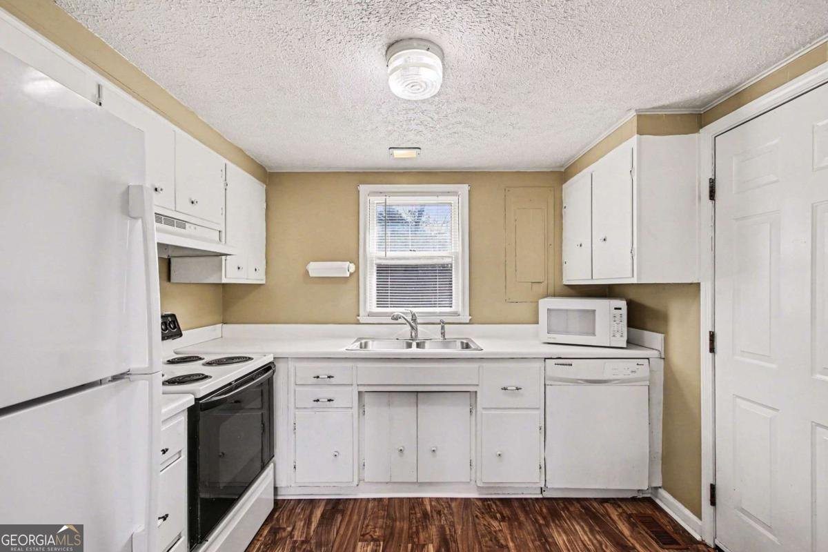 1015 Jefferson Highway Winder - Photo 15