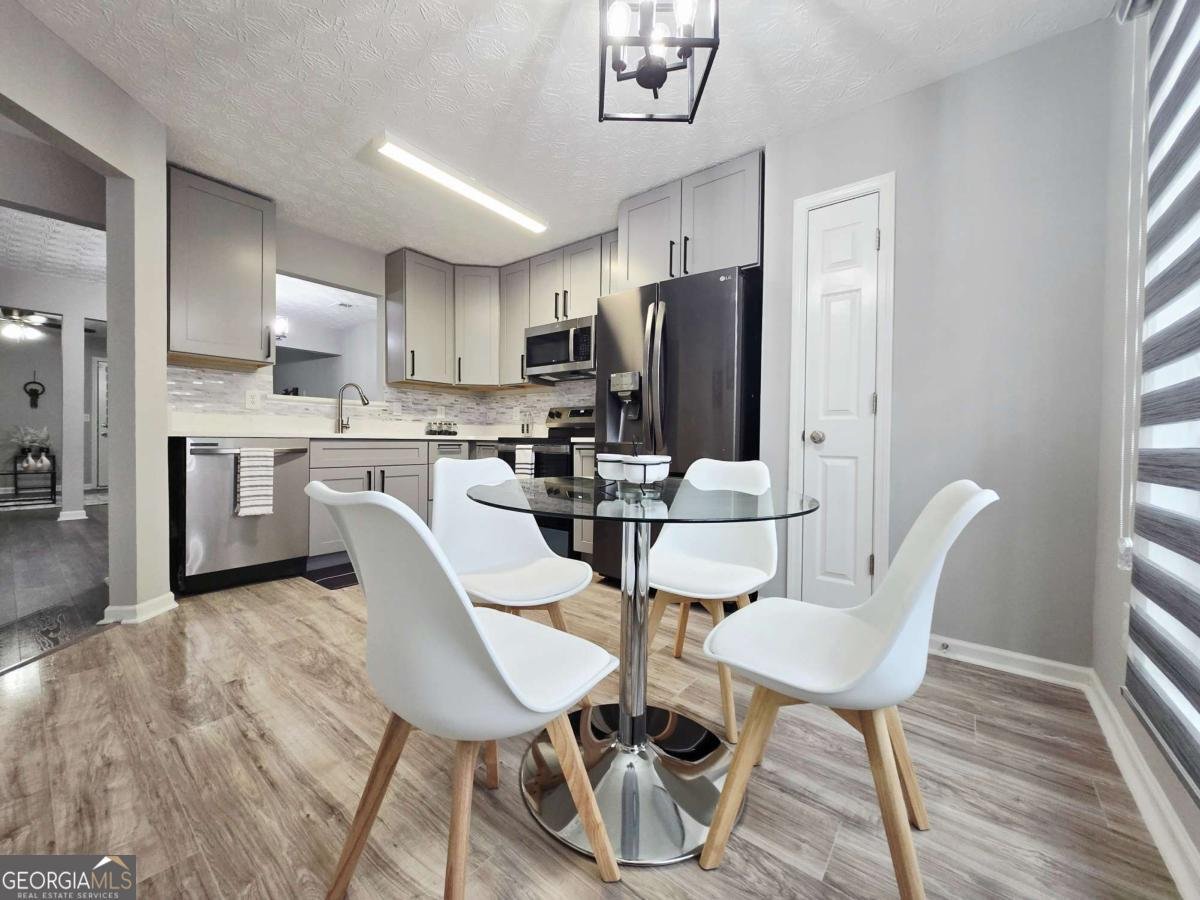 2430 Piering Drive Lithonia - Photo 18