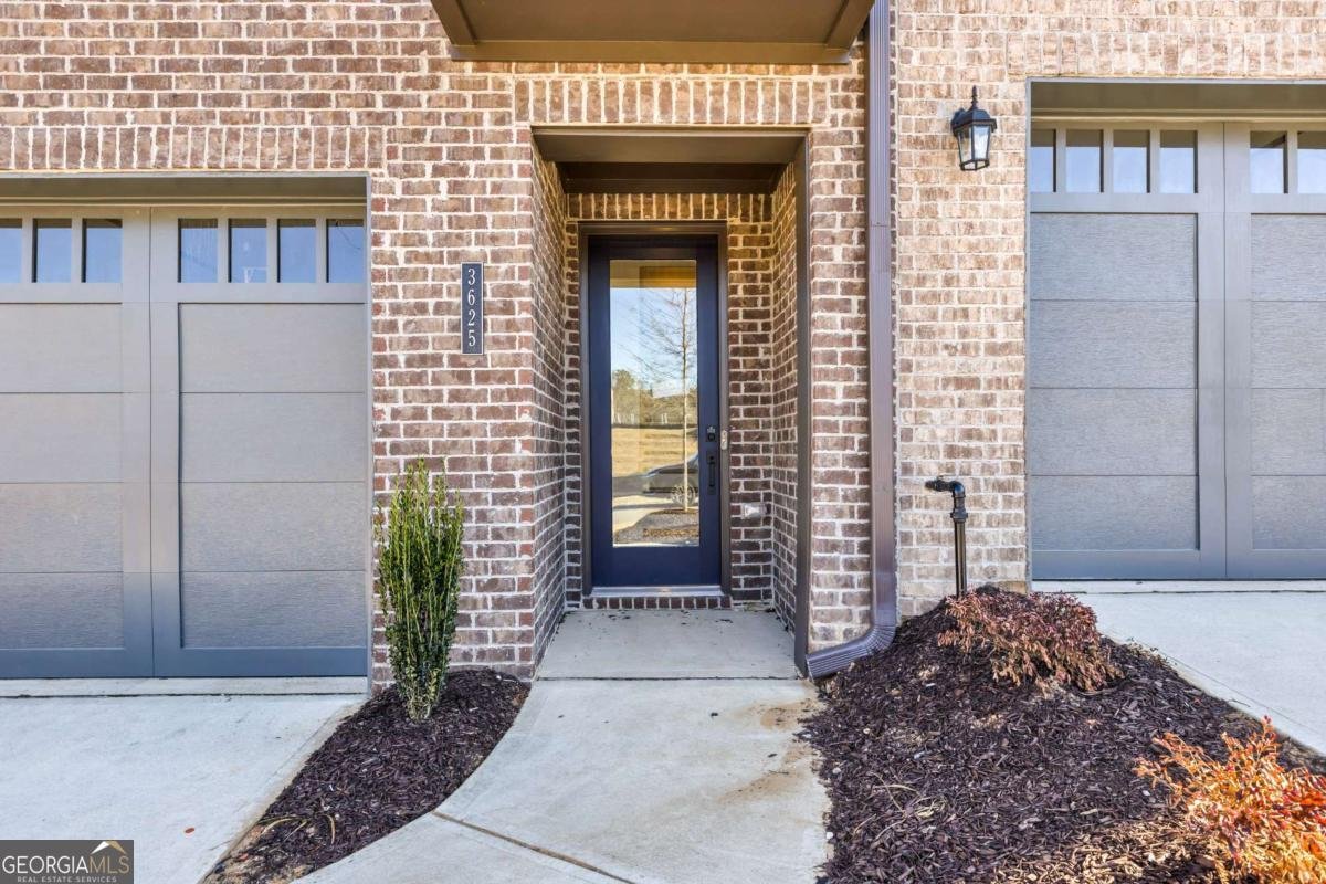 3625 Belle Fileds Crossing Suwanee - Photo 1