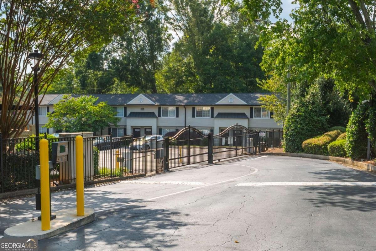 6940 Roswell Road Sandy Springs - Photo 37