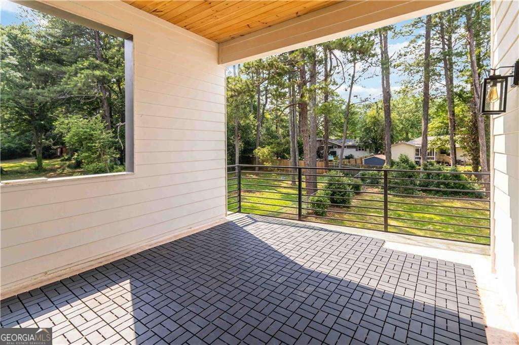 1554 Columbia Circle Decatur - Photo 32