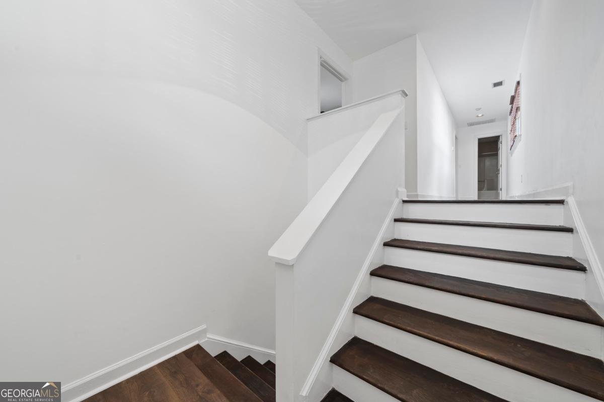 1446 Club Drive Greensboro - Photo 33