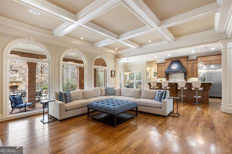 8196 Hewlett Road Atlanta - Photo 14