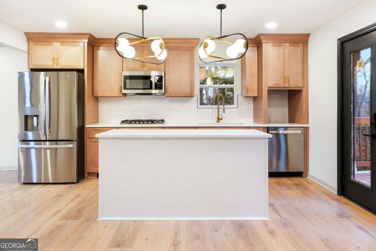 2028 Hilburn Drive Atlanta - Photo 10