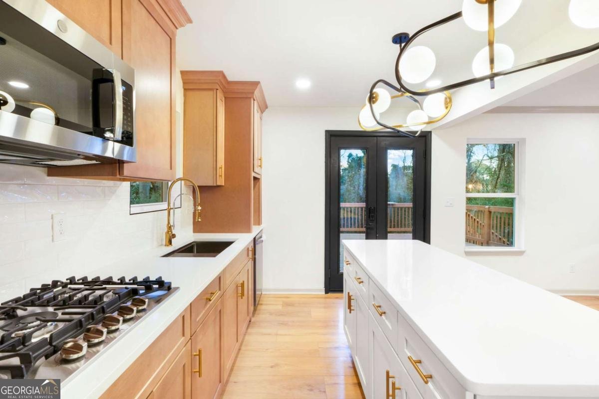 2028 Hilburn Drive Atlanta - Photo 12