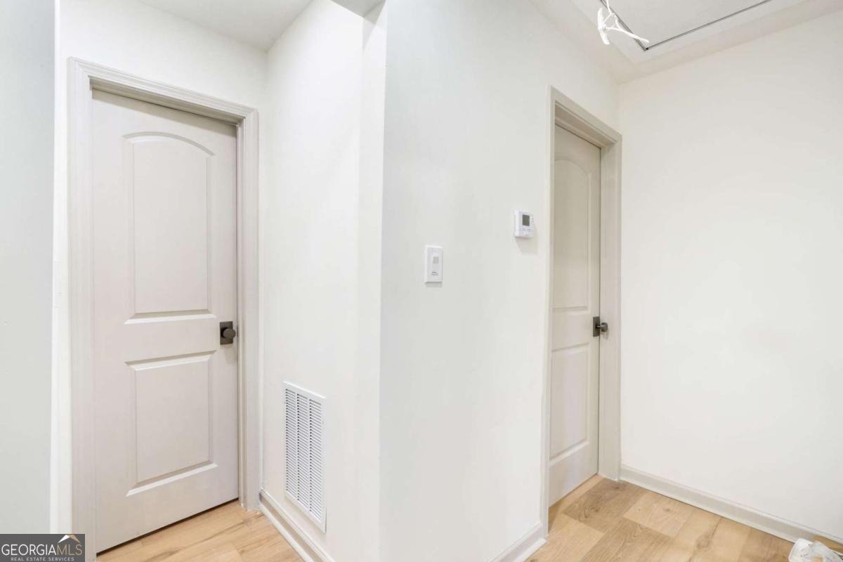 2028 Hilburn Drive Atlanta - Photo 13