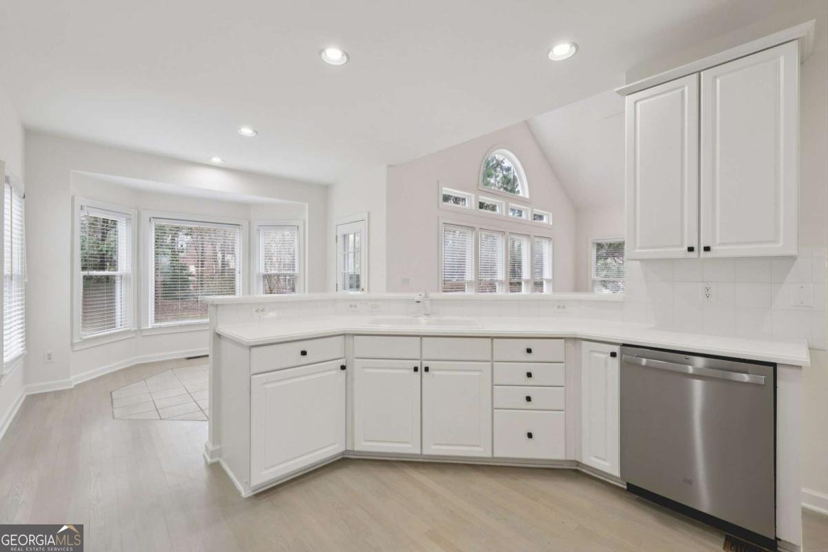 3540 Hickory Branch Trail Suwanee - Photo 16