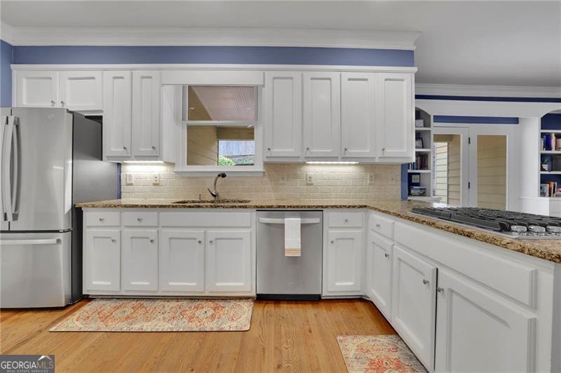 1543 Laurel Park Circle Atlanta - Photo 11