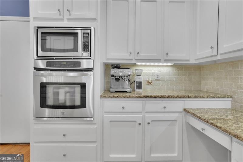 1543 Laurel Park Circle Atlanta - Photo 12