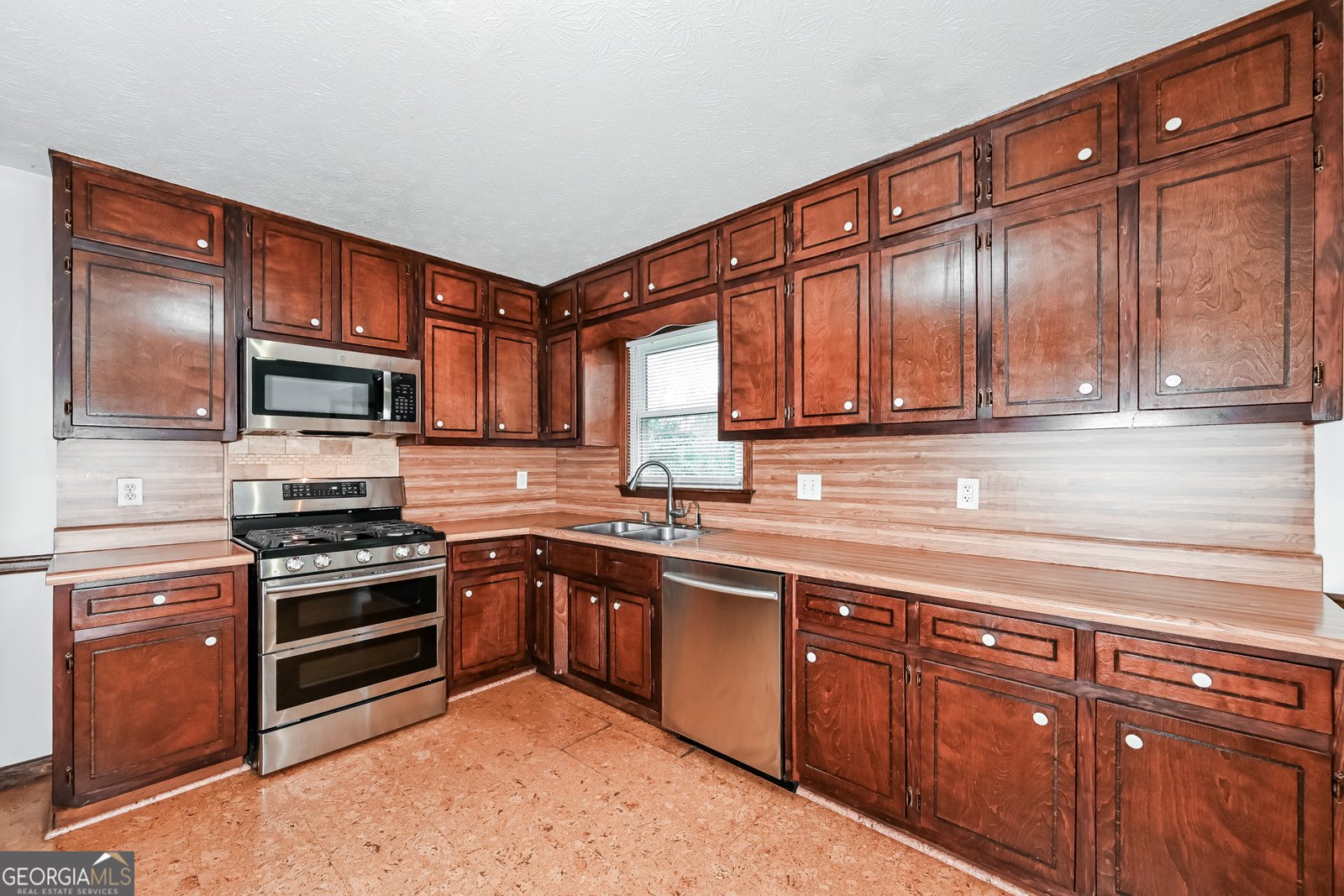 407 Stokesay Drive Lawrenceville - Photo 7