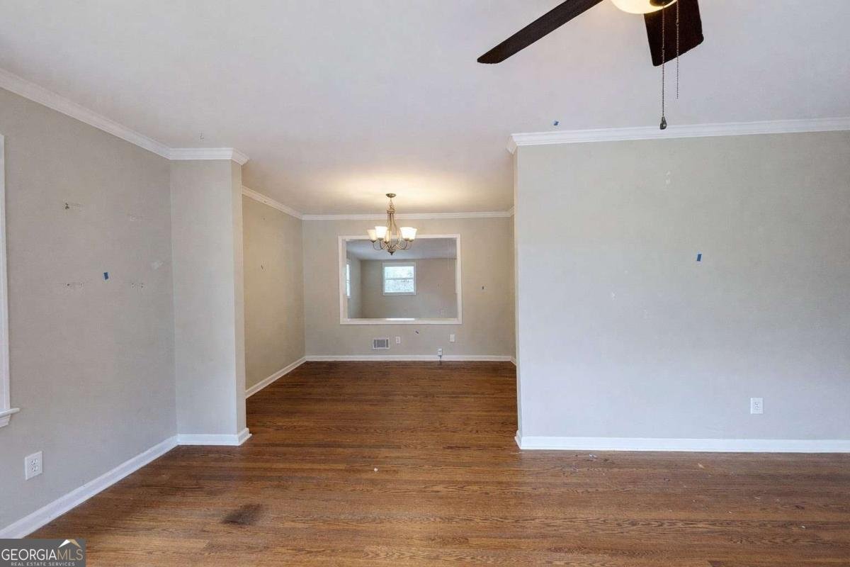 2725 Rollingwood Lane Atlanta - Photo 11