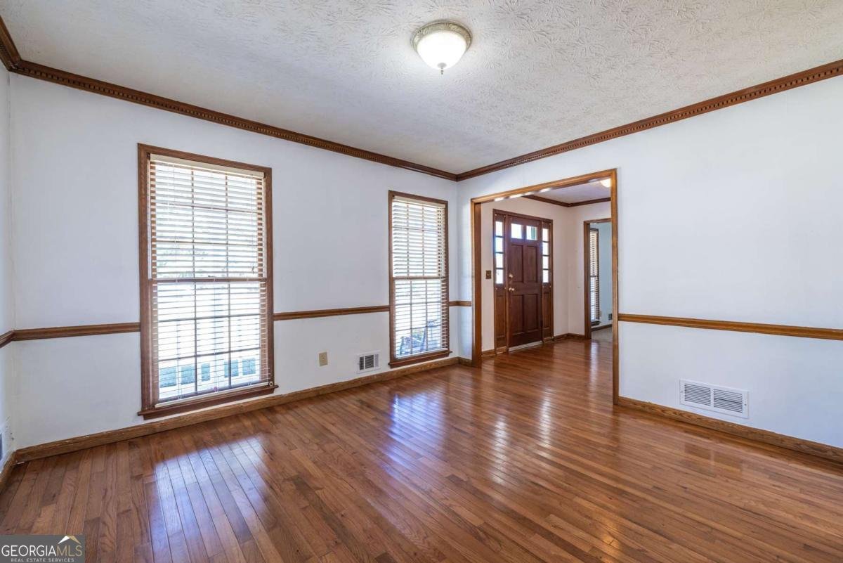 1465 Pounds Road Lilburn - Photo 7