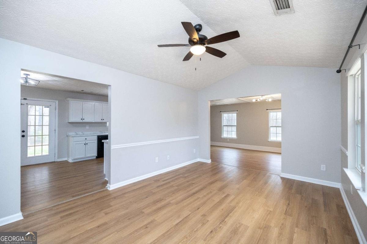 641 Honey Creek Road Mcdonough - Photo 11