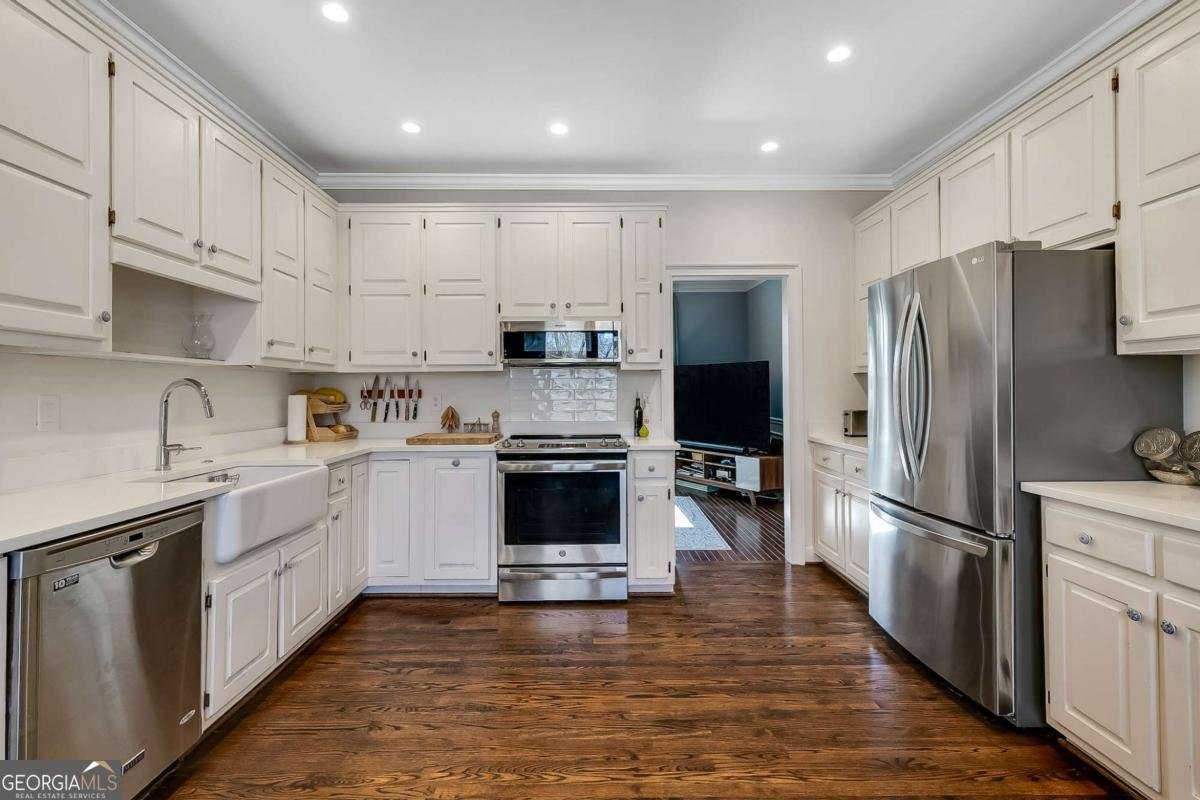 7155 Roswell Road Atlanta - Photo 8