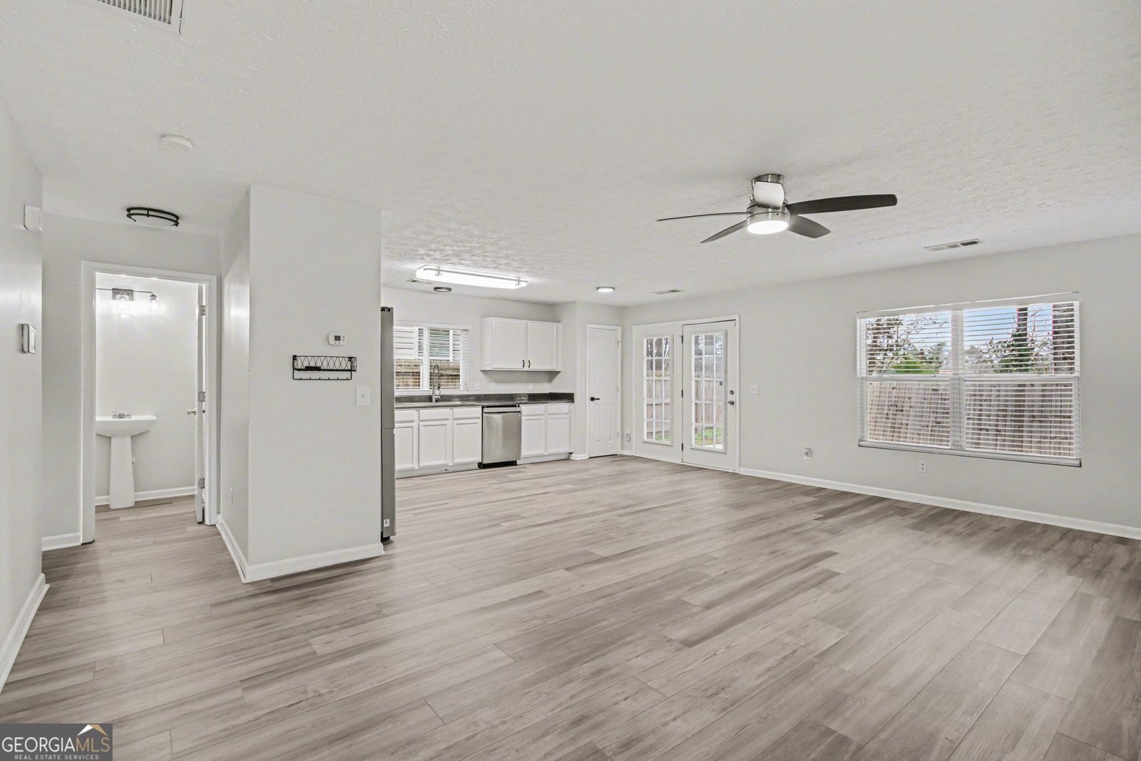 301 Silver Spring Street Dallas - Photo 10