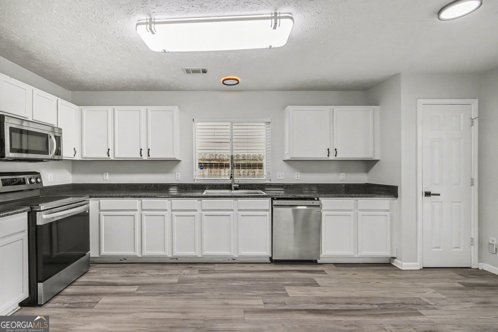 301 Silver Spring Street Dallas - Photo 14