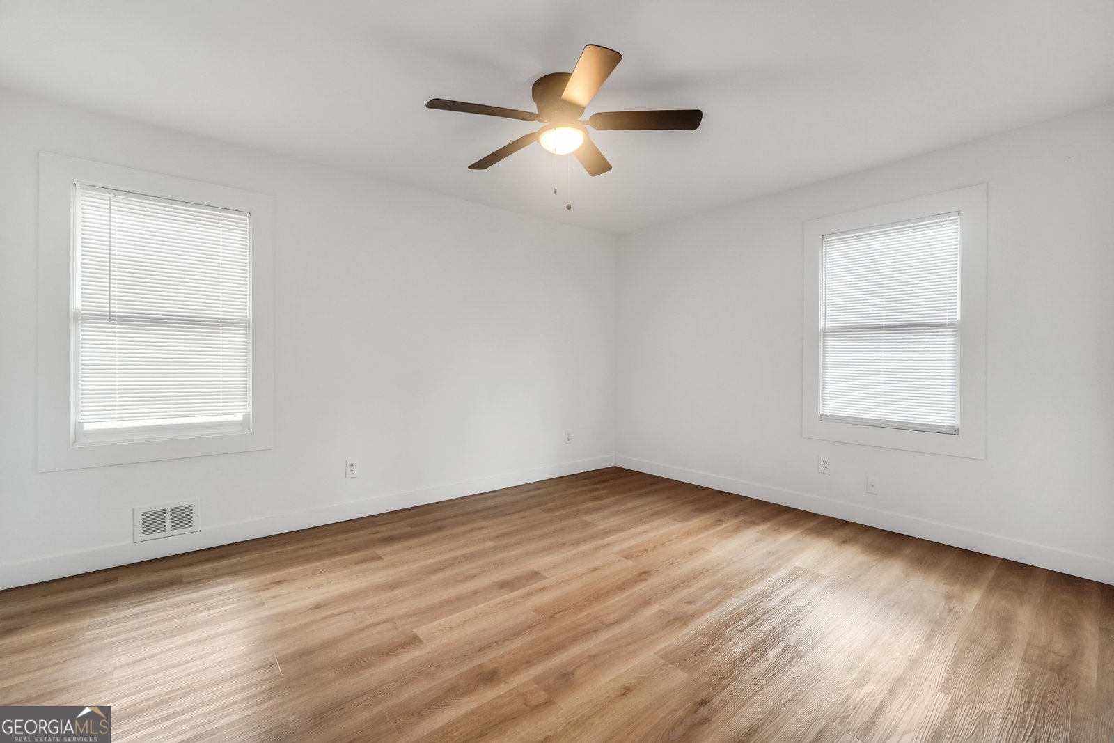 2940 Harris Street East Point - Photo 23