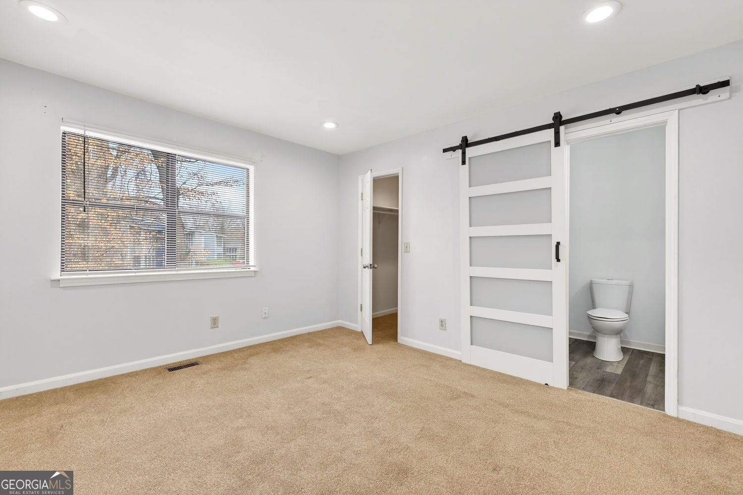 2226 Spring Walk Court Atlanta - Photo 16