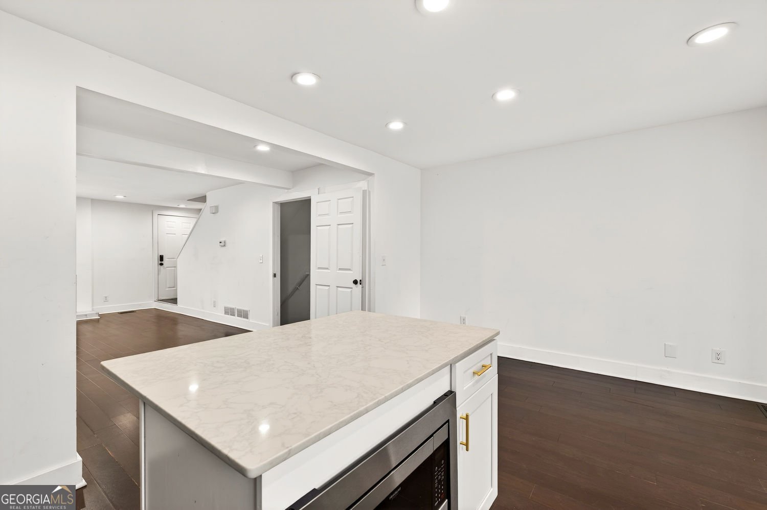 2226 Spring Walk Court Atlanta - Photo 7