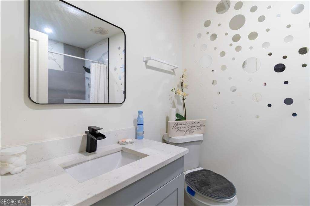 2327 Young Road Stone Mountain - Photo 19