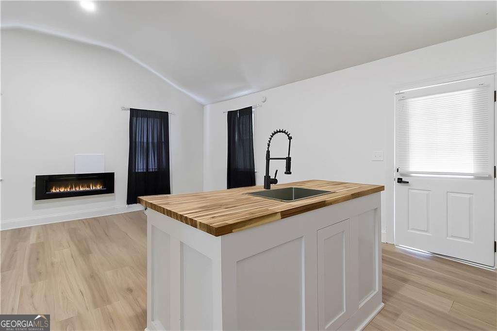 2327 Young Road Stone Mountain - Photo 31