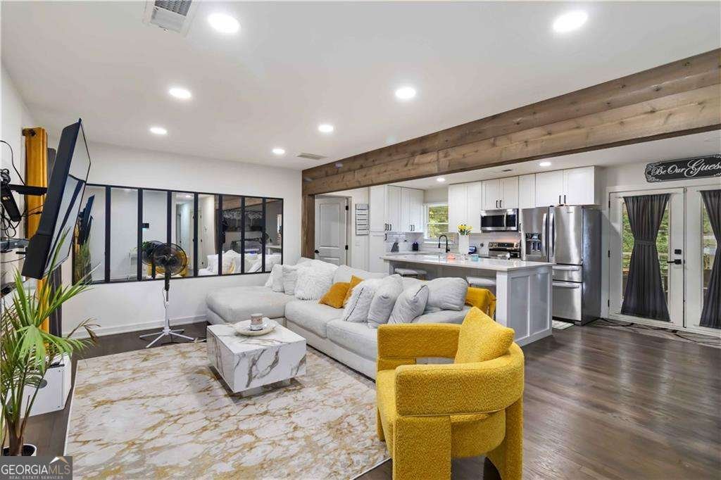 2327 Young Road Stone Mountain - Photo 6