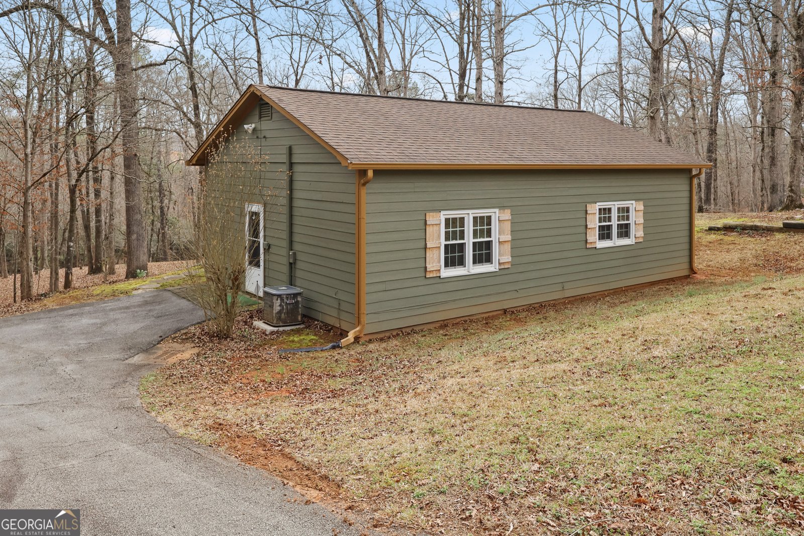 444 Covered Bridge Road Covington - Photo 22