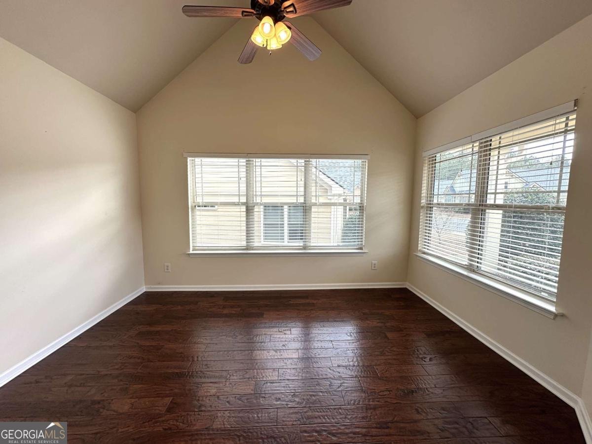 3 Mary Lane White - Photo 11