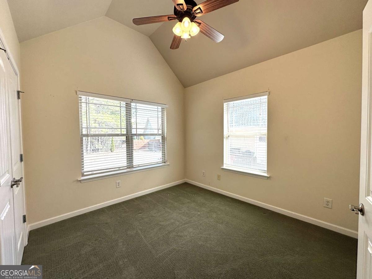 3 Mary Lane White - Photo 17