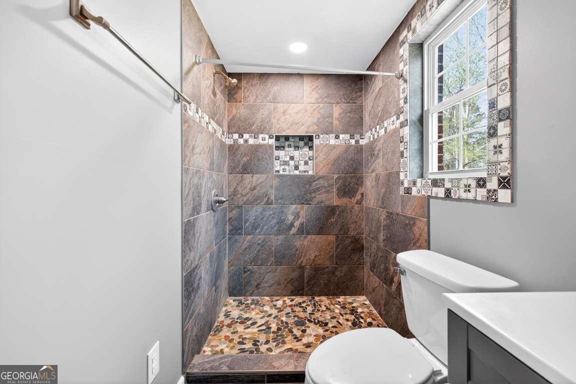 1180 Robert Hardeman Road Winterville - Photo 24