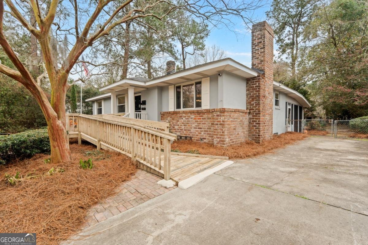 135 Derenne Avenue Savannah - Photo 16