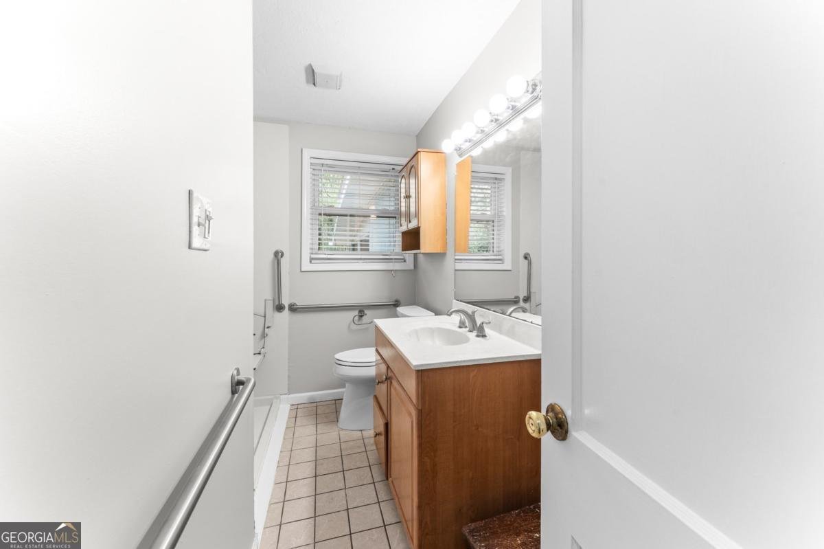 135 Derenne Avenue Savannah - Photo 33