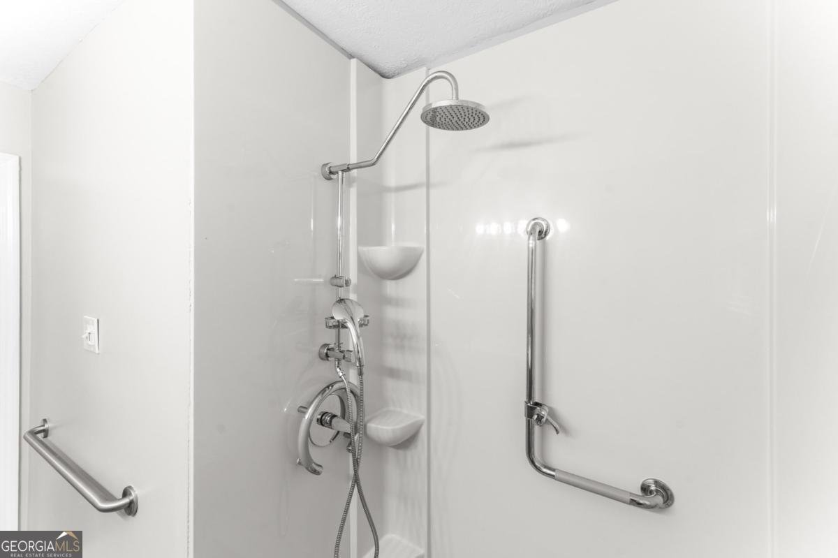 135 Derenne Avenue Savannah - Photo 34