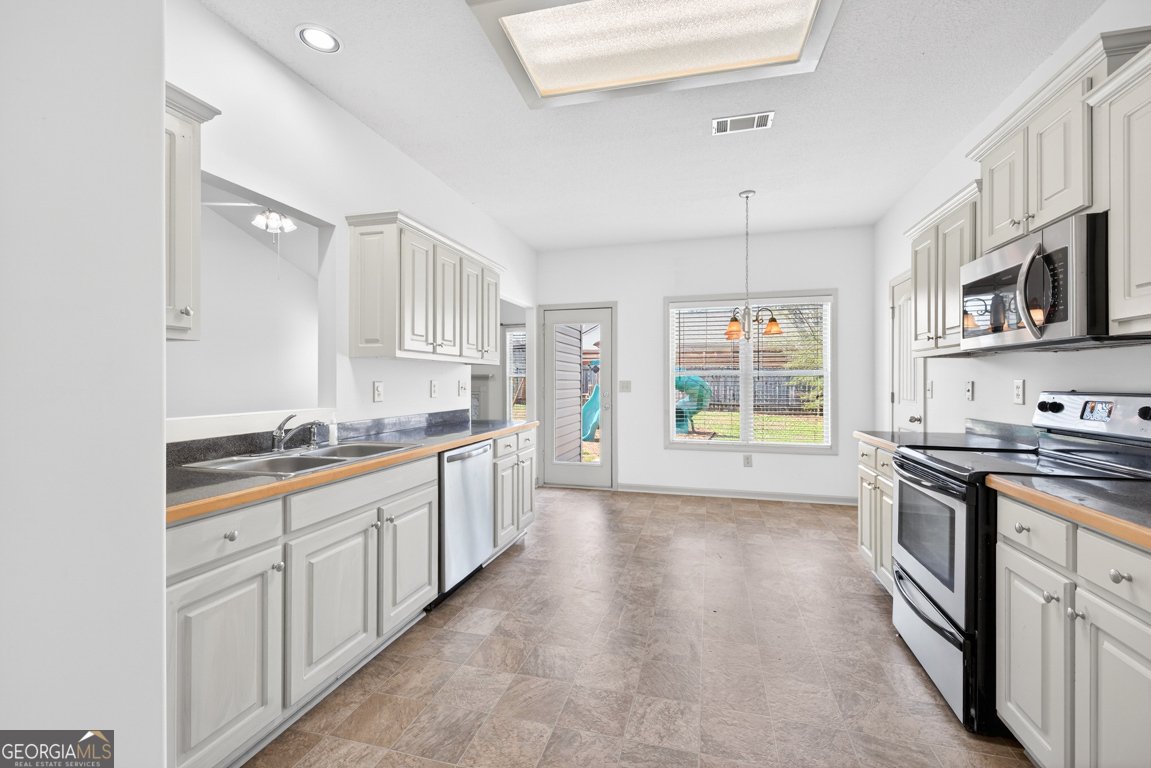 1412 Silvergate Way Winder - Photo 12