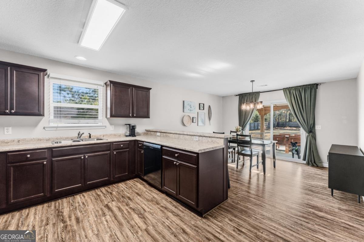 257 Barrister Circle Guyton - Photo 10