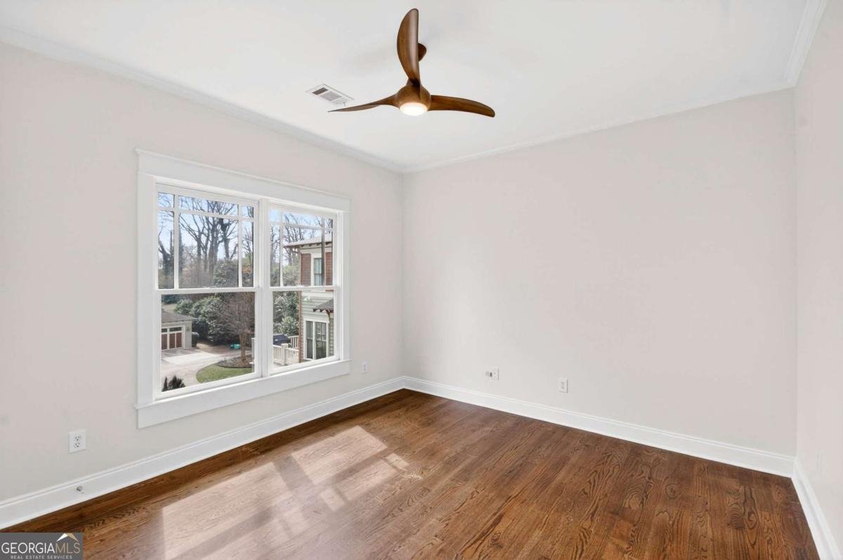 2129 Oakview Road Atlanta - Photo 25
