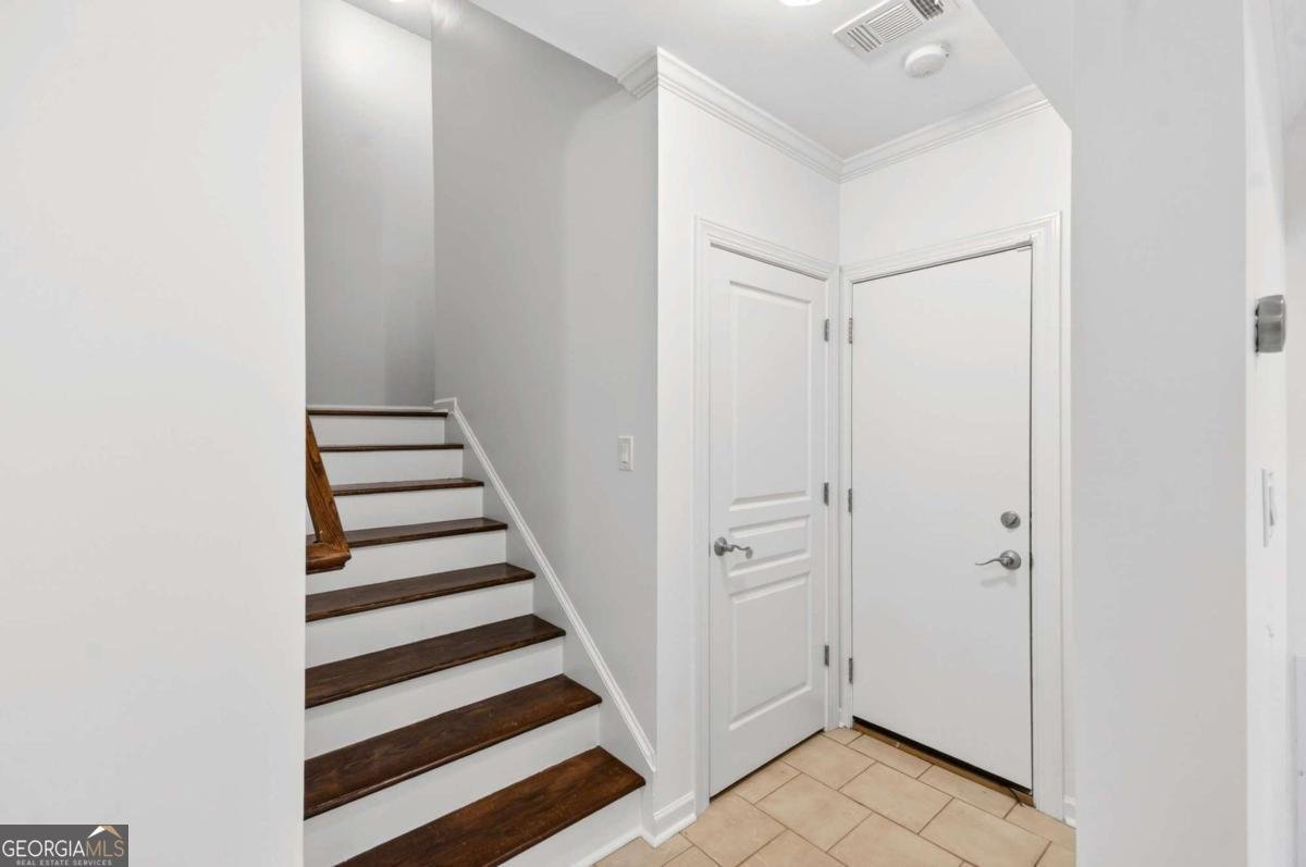 2129 Oakview Road Atlanta - Photo 30