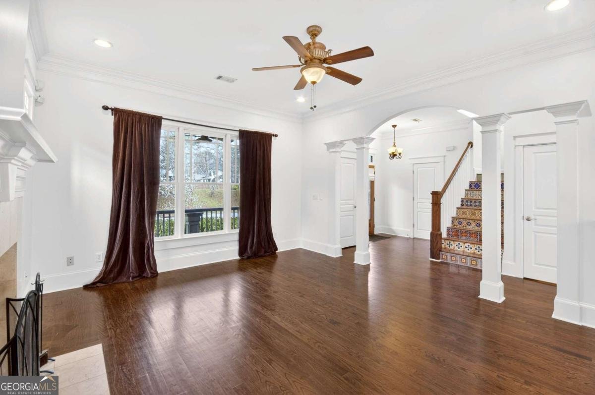 2129 Oakview Road Atlanta - Photo 7