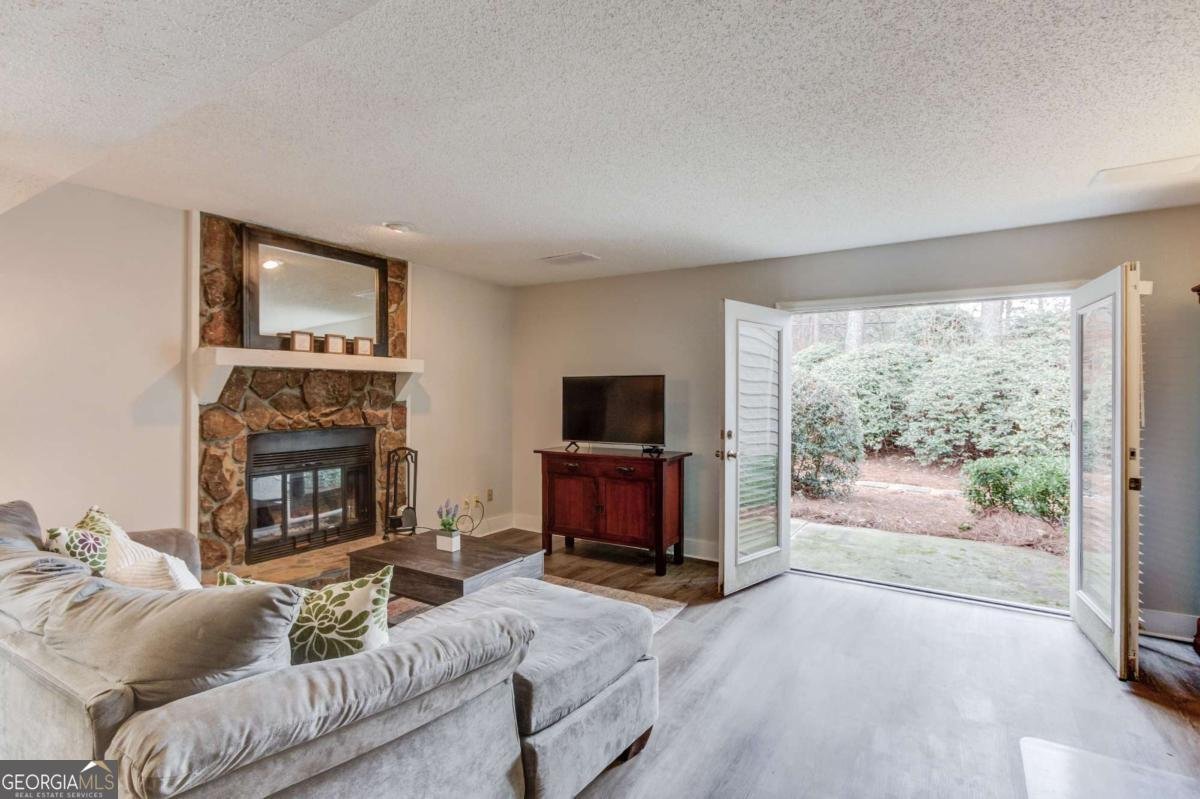 5618 Woodmont Boulevard Peachtree Corners - Photo 10