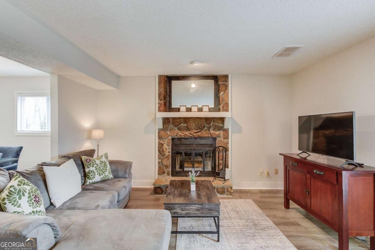 5618 Woodmont Boulevard Peachtree Corners - Photo 11