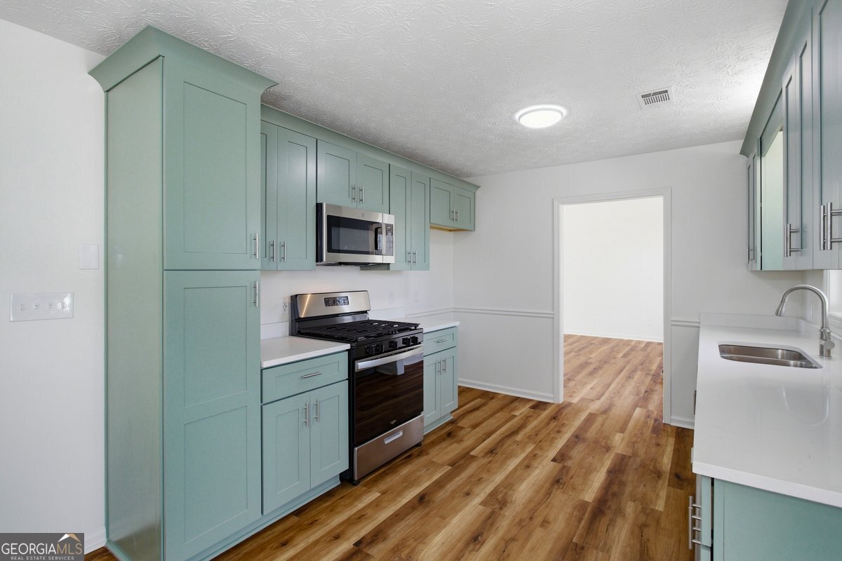 290 The Falls Boulevard Covington - Photo 19