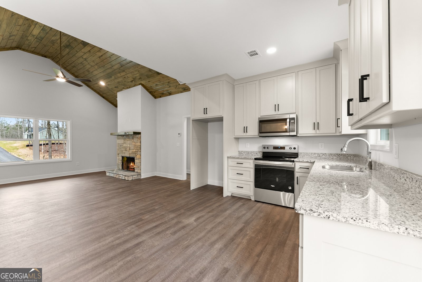 96 Hawks Ridge Ct Cleveland - Photo 16