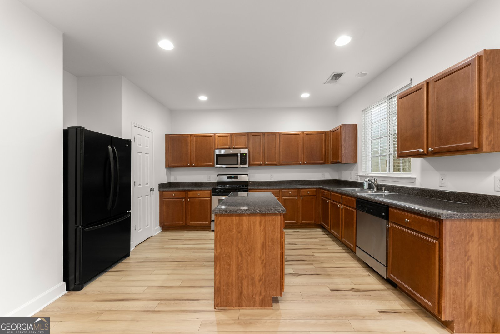 4015 New Salem Court Cumming - Photo 14