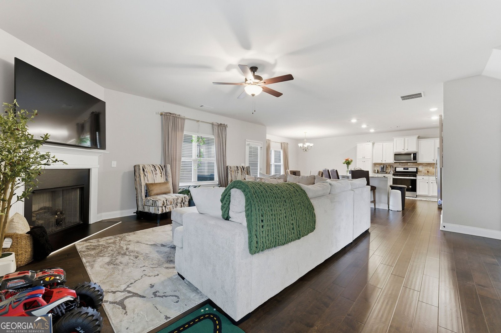 3738 Southfield Court Loganville - Photo 8