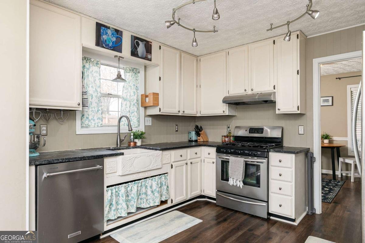 3998 Verbena Drive Kennesaw - Photo 12