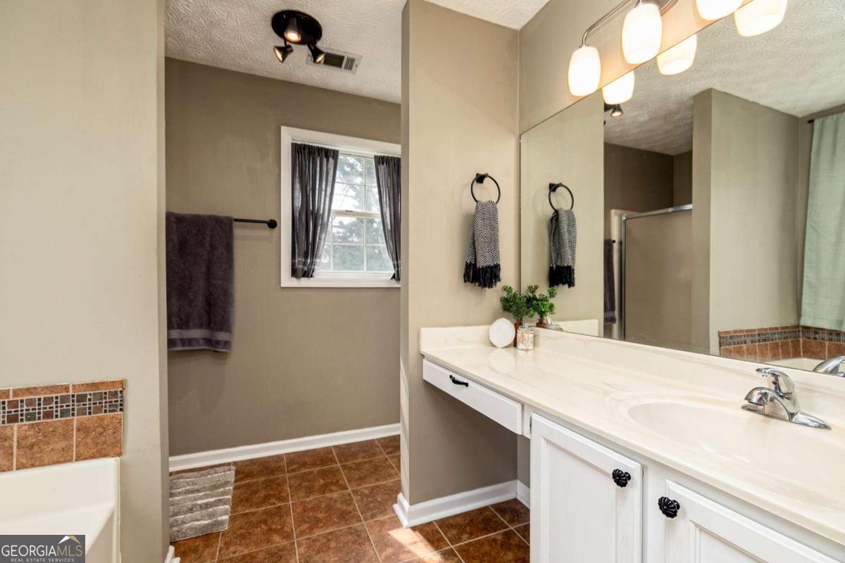 3998 Verbena Drive Kennesaw - Photo 18