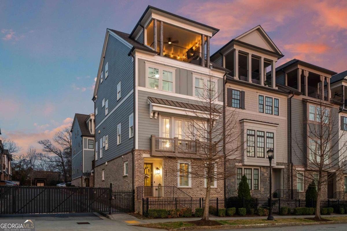 288 Heritage Lane Atlanta - Photo 1